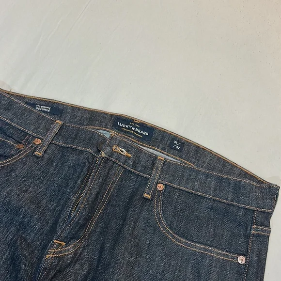 3 jeans in bundle - Picture 8 of 9